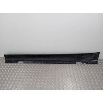 Recambio de faldon lateral para bmw serie 3 touring (e91) 320d xdrive referencia OEM IAM 51777202652  