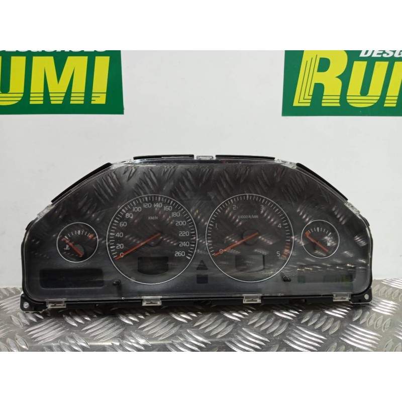Recambio de cuadro instrumentos para volvo xc70 2.4 d awd ocean race referencia OEM IAM 30746102 69594700T 8602885 , 184100176