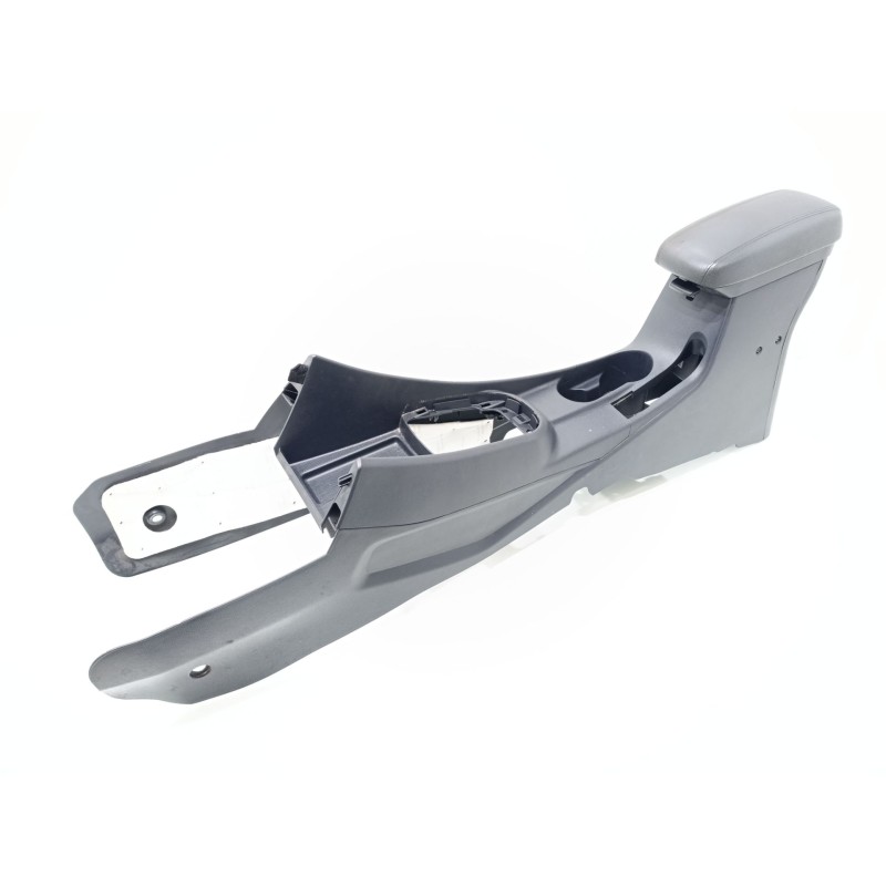 Recambio de apoyabrazos central para kia rio concept referencia OEM IAM 846111W500  