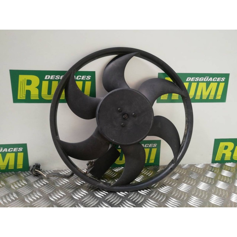 Recambio de electroventilador para bmw serie 3 berlina (e46) 320d referencia OEM IAM 6904768  