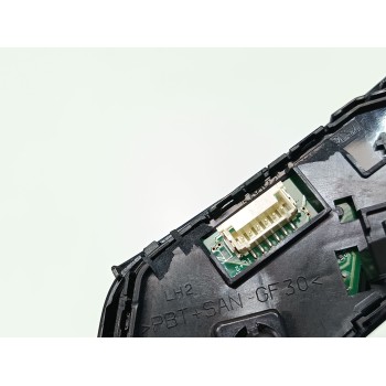 Recambio de mando control radio para toyota c-hr hybrid active referencia OEM IAM 75J388  