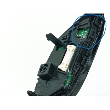 Recambio de mando control crucero para toyota c-hr hybrid active referencia OEM IAM 75J388  