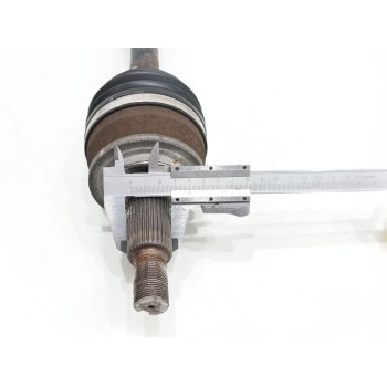 Recambio de transmision delantera derecha para toyota verso active referencia OEM IAM   