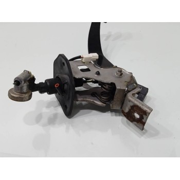 Recambio de pedal embrague para kia sportage concept 4x2 referencia OEM IAM 328022S050  