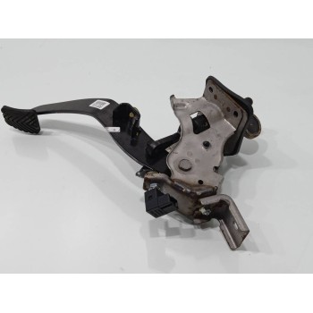 Recambio de pedal embrague para kia sportage concept 4x2 referencia OEM IAM 328022S050  