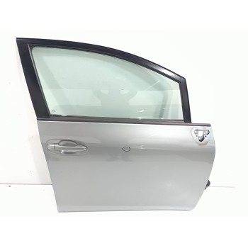 Recambio de puerta delantera derecha para toyota verso active referencia OEM IAM   
