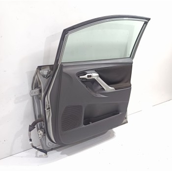 Recambio de puerta delantera derecha para toyota verso active referencia OEM IAM   