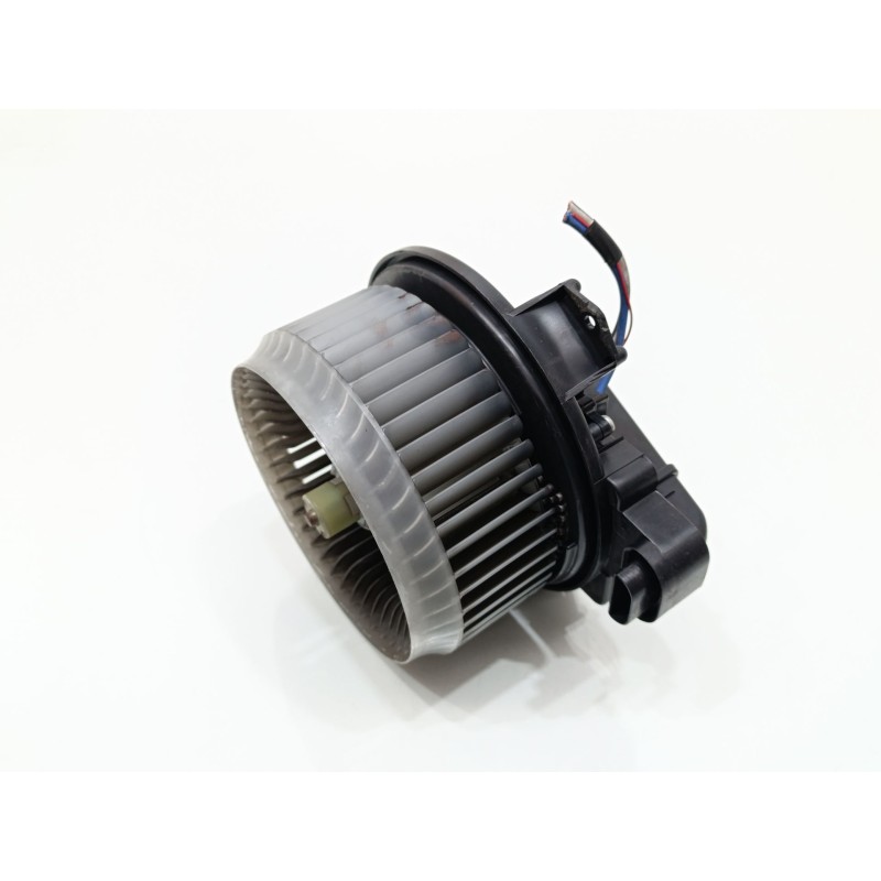 Recambio de motor calefaccion para toyota verso active referencia OEM IAM AV2727008103  