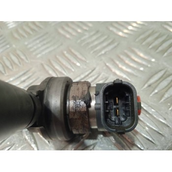 Recambio de inyector para opel astra h berlina cosmo referencia OEM IAM 0445110175  