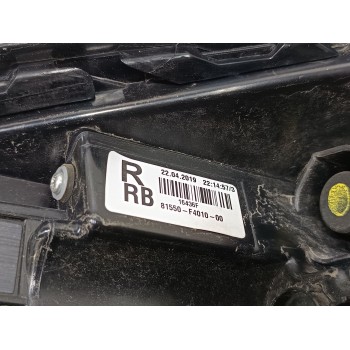 Recambio de piloto trasero derecho para toyota c-hr hybrid active referencia OEM IAM 81550F4010  