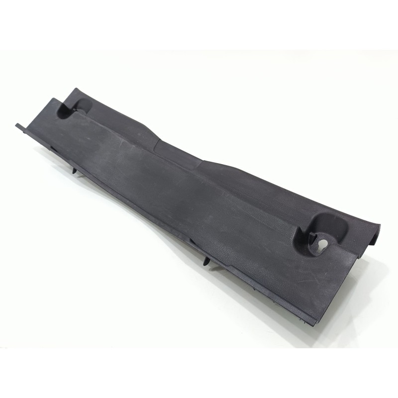 Recambio de moldura para toyota c-hr hybrid active referencia OEM IAM 64716F4010  