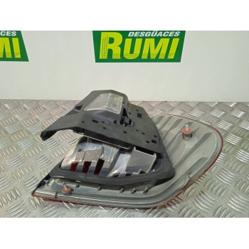 Recambio de piloto trasero izquierdo para bmw serie 3 berlina (e46) 330d referencia OEM IAM 8364921 230011 