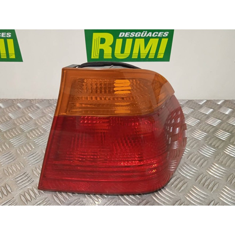 Recambio de piloto trasero derecho para bmw serie 3 berlina (e46) 330d referencia OEM IAM 8364922 230012 