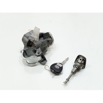 Recambio de juego bombines para toyota verso active referencia OEM IAM 450200203  