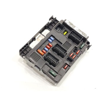 Recambio de caja reles / fusibles para citroën berlingo 1.9 d multispace referencia OEM IAM 9643498980  