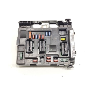 Recambio de caja reles / fusibles para citroën berlingo 1.9 d multispace referencia OEM IAM 9643498980  