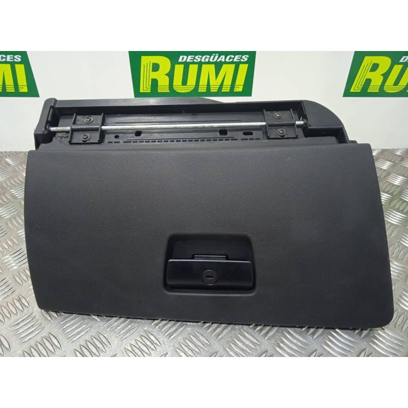 Recambio de guantera para bmw serie 3 berlina (e90) 320d referencia OEM IAM 7075479 51167075479 72758411 3456789012