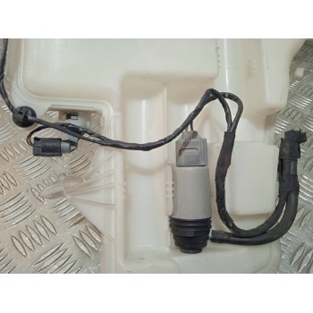 Recambio de deposito limpia para bmw serie 3 berlina (e90) 320d referencia OEM IAM 61677068996 7068996 7068998