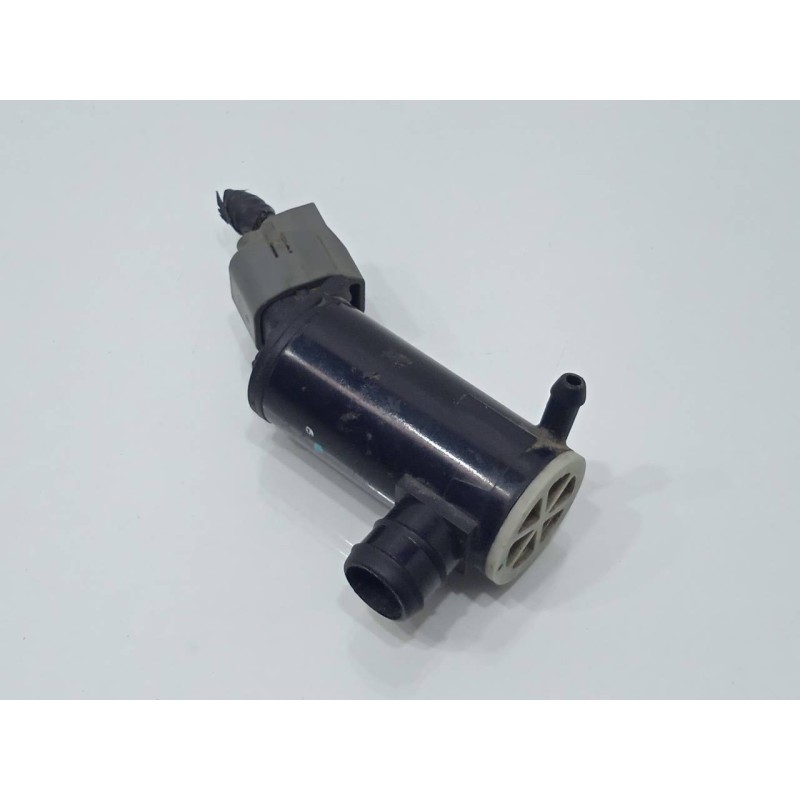 Recambio de bomba limpia para kia sportage concept 4x2 referencia OEM IAM 985102S000  