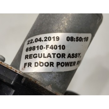 Recambio de elevalunas delantero derecho para toyota c-hr hybrid active referencia OEM IAM 69810F4010  