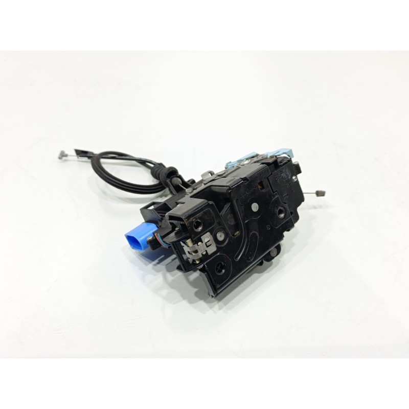Recambio de cerradura puerta delantera derecha para skoda octavia berlina (1z3) ambition referencia OEM IAM 3D1837016AC  
