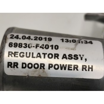 Recambio de elevalunas trasero derecho para toyota c-hr hybrid active referencia OEM IAM 69830F4010  