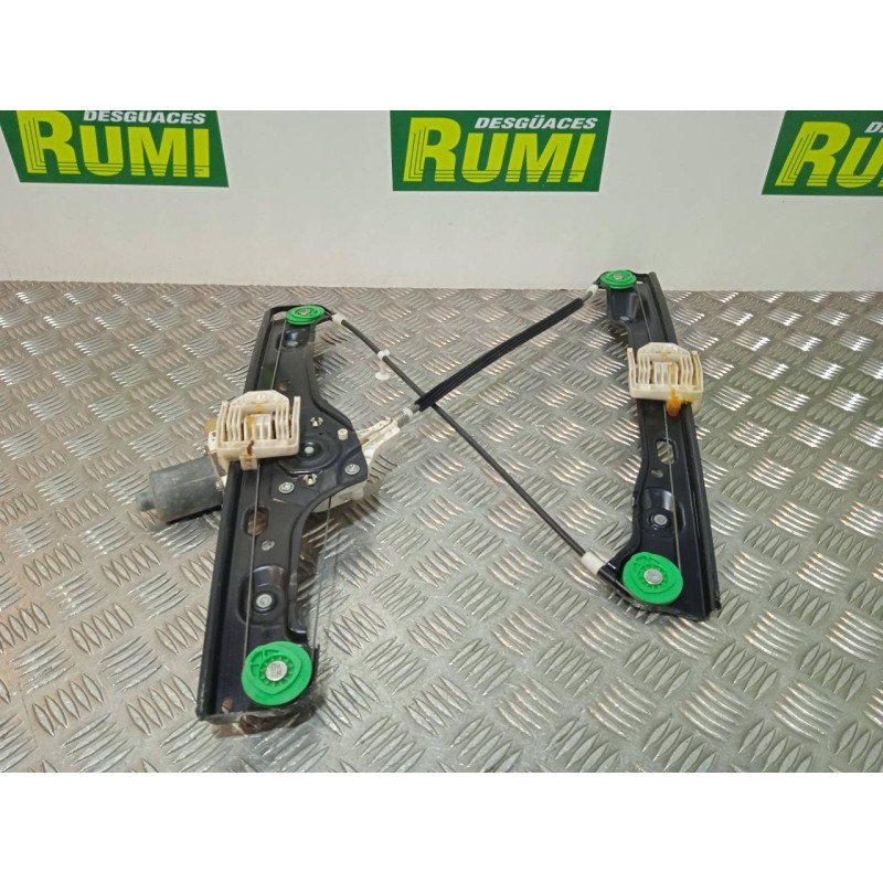 Recambio de elevalunas delantero izquierdo para bmw serie 3 berlina (e90) 320d referencia OEM IAM 7060265S 7140587E 