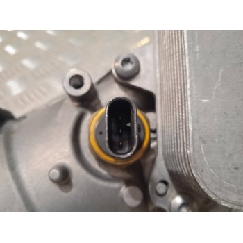 Recambio de enfriador aceite motor para peugeot 5008 access referencia OEM IAM 9801622280  