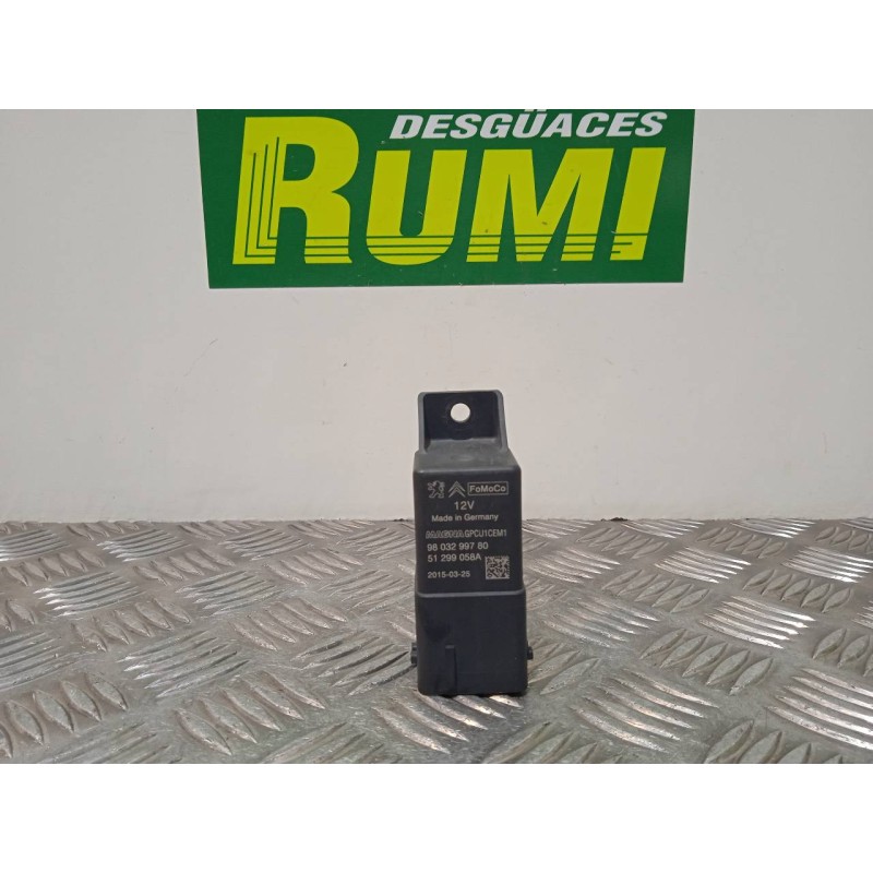 Recambio de caja precalentamiento para peugeot 5008 access referencia OEM IAM 9803299780 51299058A 