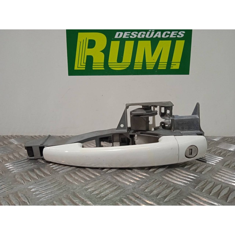 Recambio de cerradura puerta delantera izquierda para peugeot 5008 access referencia OEM IAM 9684560080 111671ZP5 