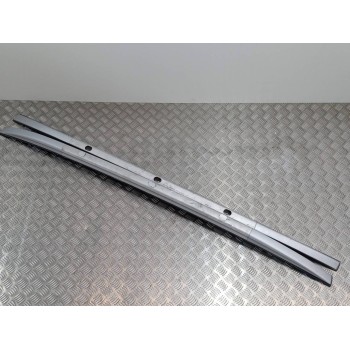 Recambio de barras techo para kia sportage concept 4x2 referencia OEM IAM 872743W500  