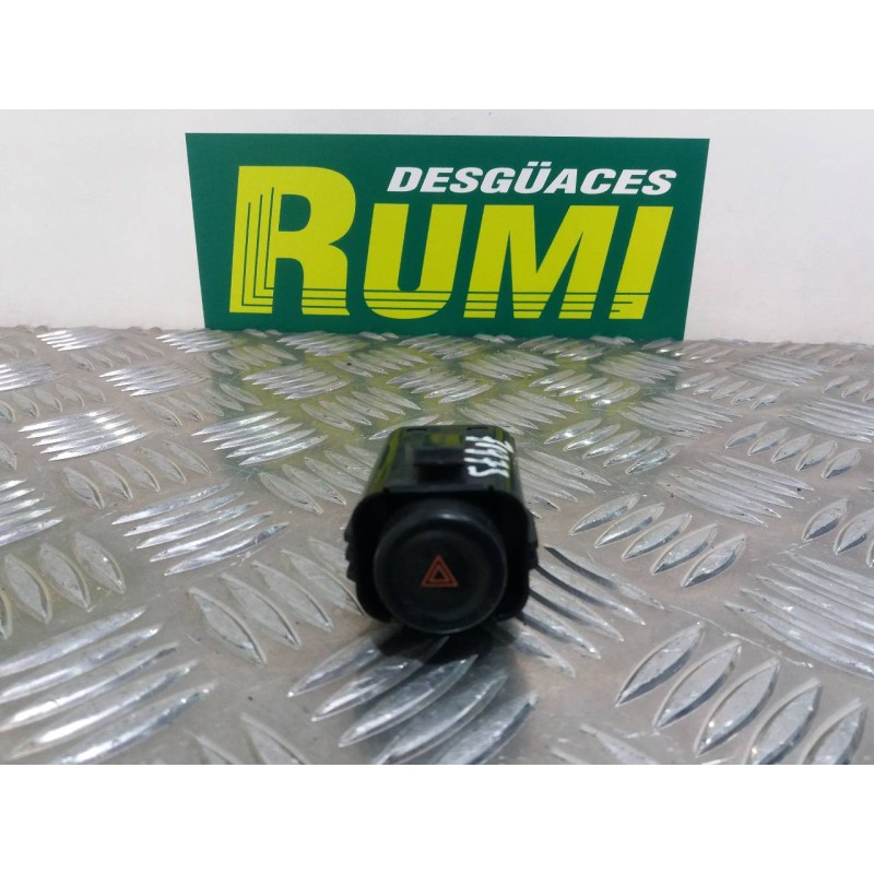 Recambio de warning para ssangyong musso 2.3 tdi svx millenium referencia OEM IAM 8521005000  