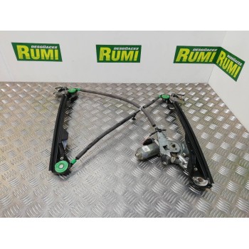 ELEVALUNAS DELANTERO DERECHO XS4123200 