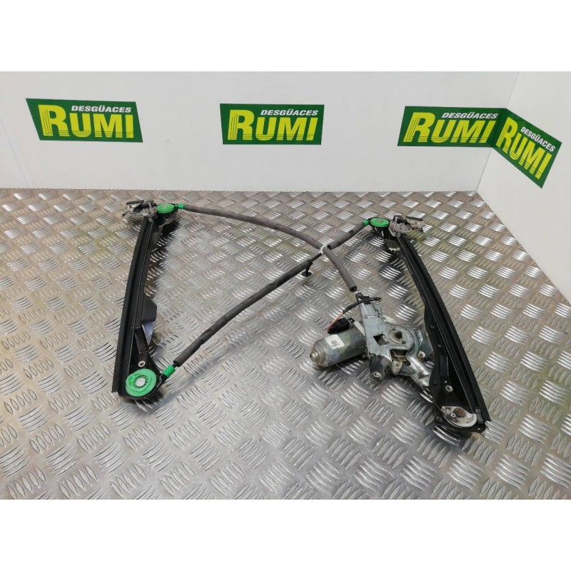 Recambio de elevalunas delantero derecho para ford focus berlina (cak) ambiente referencia OEM IAM XS4123200  