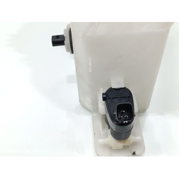 Recambio de deposito limpia para kia ceed sportswagon tech referencia OEM IAM 98610J7000  