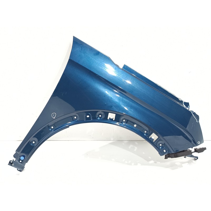 Recambio de aleta delantera derecha para peugeot 3008 allure pack referencia OEM IAM   