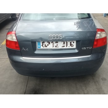 audi a4 berlina (8e) del año 2001