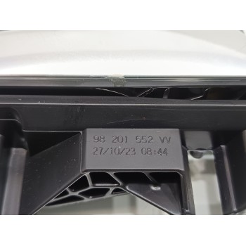 Recambio de maneta interior delantera derecha para peugeot 3008 allure pack referencia OEM IAM 98201552VV  