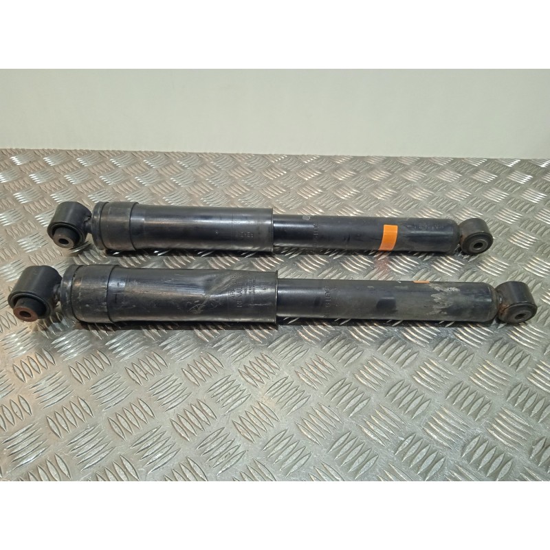 Recambio de juego amortiguadores trasero para renault laguna iii celsium referencia OEM IAM 562100001R  