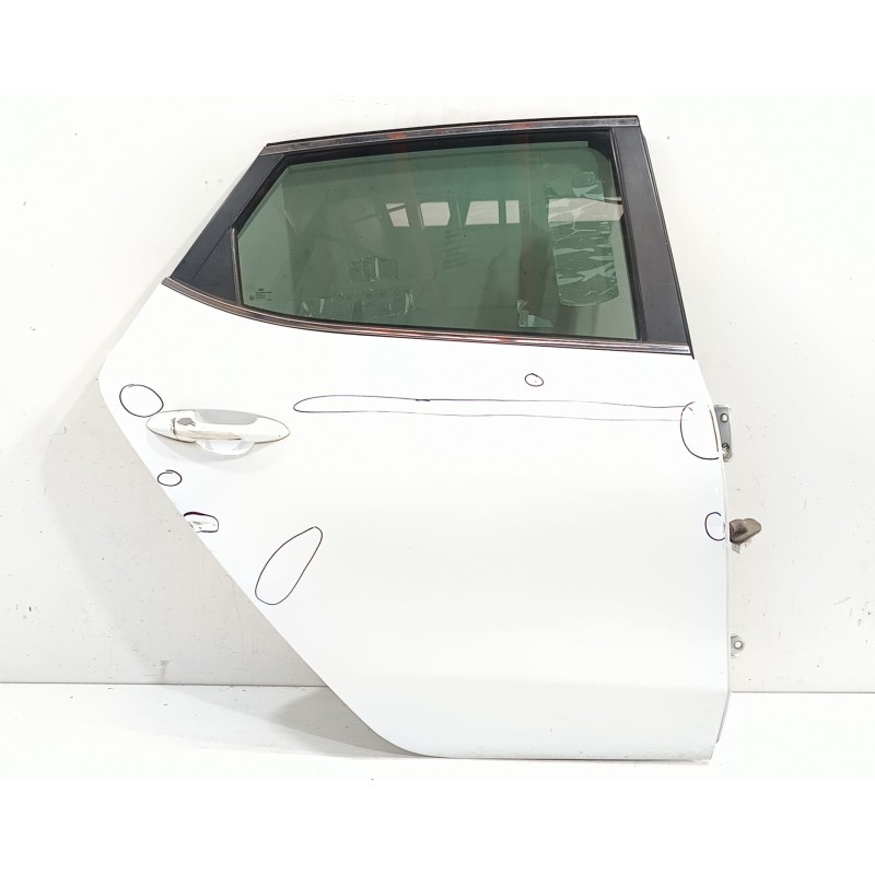 Recambio de puerta trasera derecha para kia cee´d tech referencia OEM IAM   