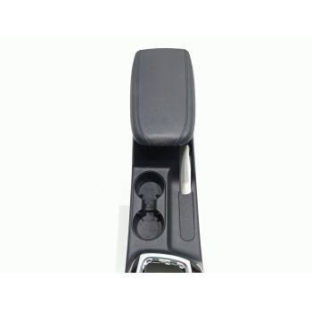 Recambio de apoyabrazos central para kia ceed sportswagon tech referencia OEM IAM 84636J7000  