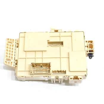Recambio de caja reles / fusibles para kia cee´d tech referencia OEM IAM 91950A2130  