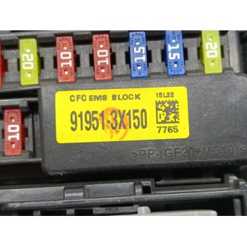 Recambio de caja reles / fusibles para kia cee´d tech referencia OEM IAM 919513X150  