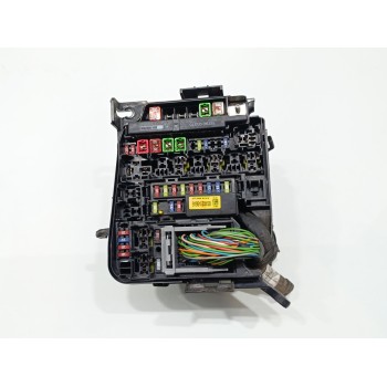 Recambio de caja reles / fusibles para kia cee´d tech referencia OEM IAM 919513X150  