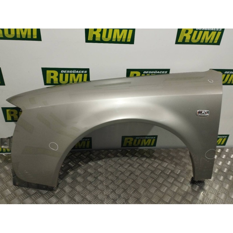 Recambio de aleta delantera izquierda para audi a6 berlina (4b2) 2.4 quattro referencia OEM IAM   