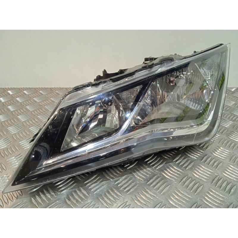 Recambio de faro izquierdo para seat leon (5f1) reference ecomotive referencia OEM IAM 5F1941005B 90022035 