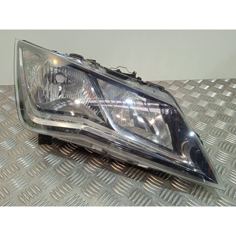 Recambio de faro derecho para seat leon (5f1) reference referencia OEM IAM 5F1941006B 90010799 