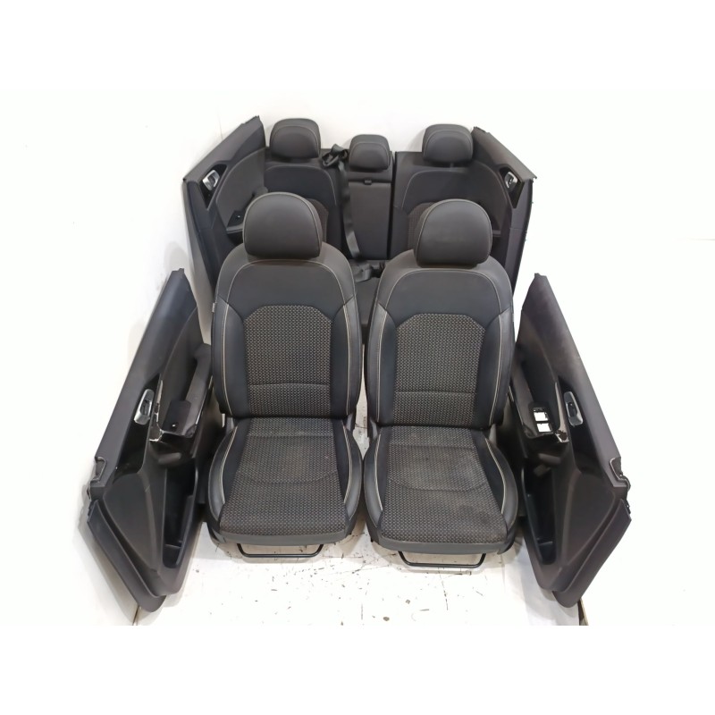 Recambio de juego asientos completo para kia ceed sportswagon tech referencia OEM IAM 3453475  