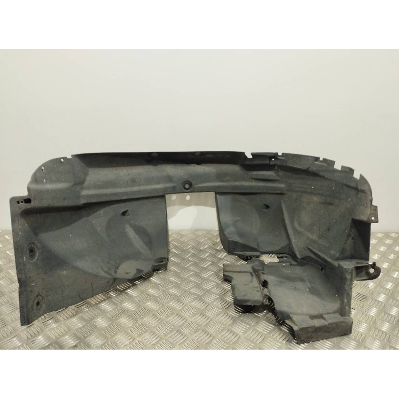Recambio de paso rueda para dacia dokker ambiance referencia OEM IAM 638402753R 638307689R 