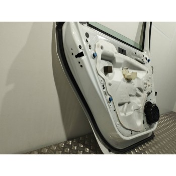 Recambio de puerta trasera izquierda para peugeot 5008 access referencia OEM IAM   